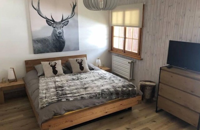 Le Cerf, magnificent studio with terrace and garage