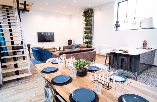 Le GROFT, a loft barn in a natural setting