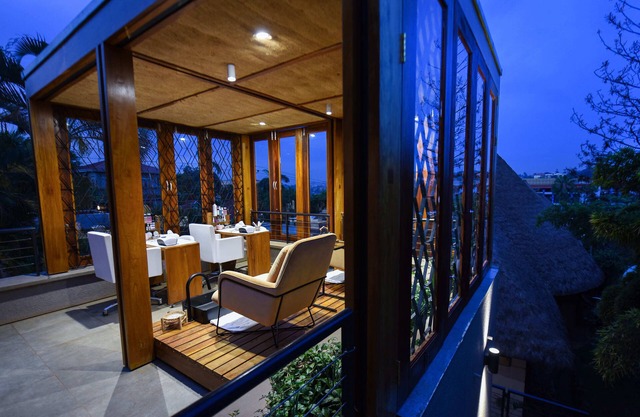 Le Petit Village Hotel & Spa