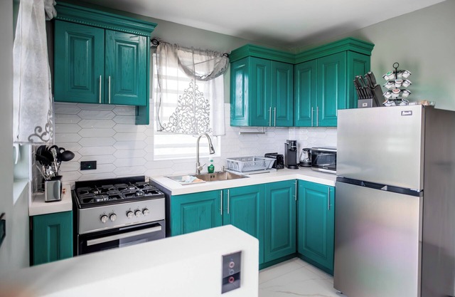 LeLuxe Cedar Valley Suite An