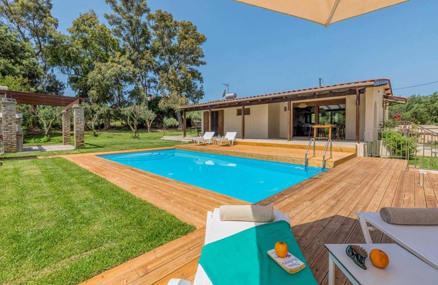Lepti Ammos, Amazing villa in Halikounas w/