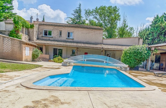 Les Vignes de Carcassonne - Piscine et clim
