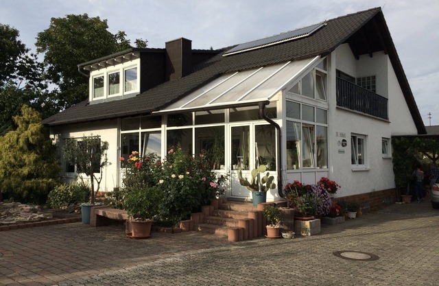 Light-filled, 85 sqm * (DTV) Apartment in the beautiful Pfalz