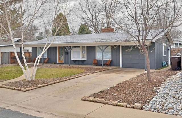Light + Bright Boulder Midcentury 30+ day rental
