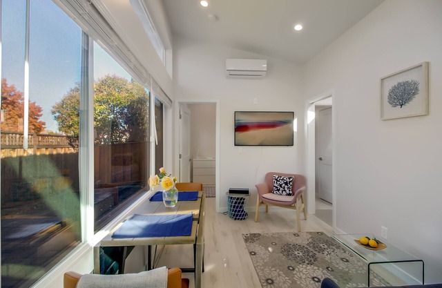 Light Filled Newly Built Almaden Foothill ADU with Private yard and entrance