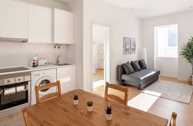 Lisbon Fantastic Flat near Park, Easy Access to the Centre
