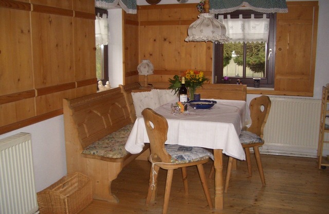 Listed Umgebindehaus, romantic half of the house