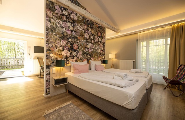 Little Suite Apartments