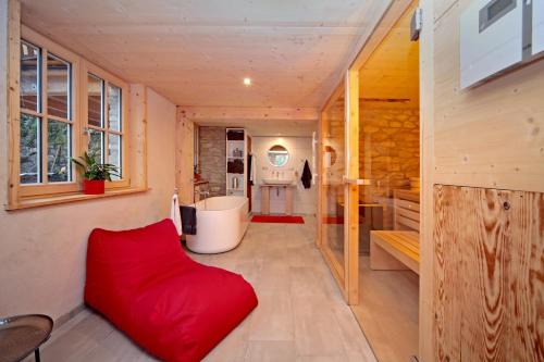living TIMELESS- Haldenmühle, Luxus Schwarzwald-Retreat mit Sauna