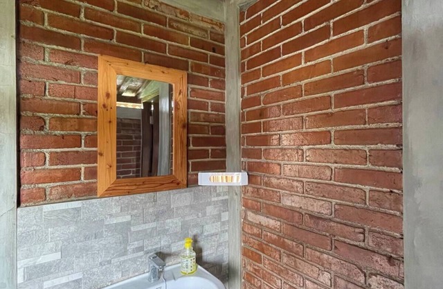 Local Authentic Experience in JOGJA (NEW PROPERTY , PERFECT FOR FAMILY/GROUP)