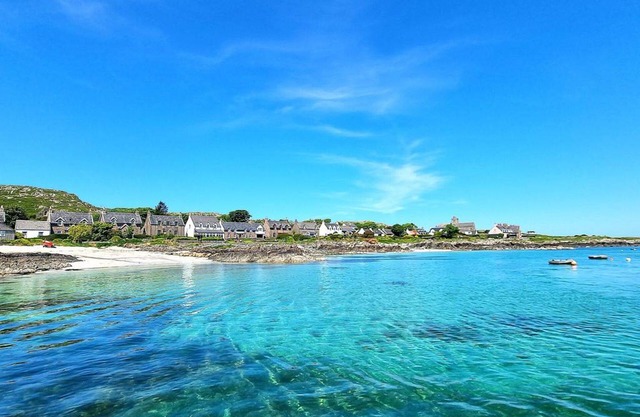 Loch Ba - sleeps 4 guests in 1 bedroom