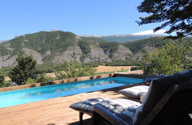 Lodge Hôte Antique for 2 at 4 people