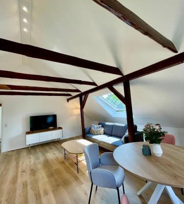 Loft an der Seefahrtschule - Timmel