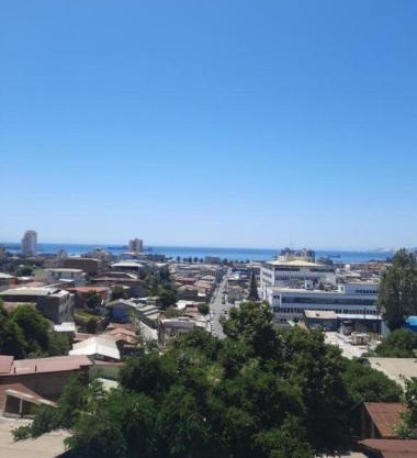 Loft con vista al mar a dos cuadras de calle Colón
