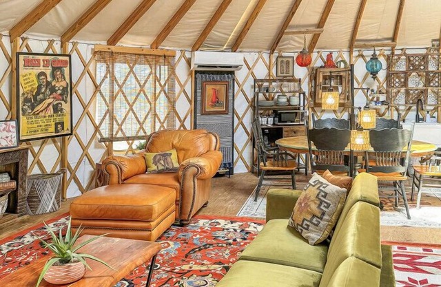 Lofted & Heated Yurt in Big Bend @ Casa Estrella