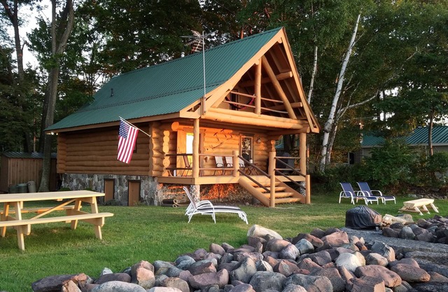 Log Cabin on Lake Ontario