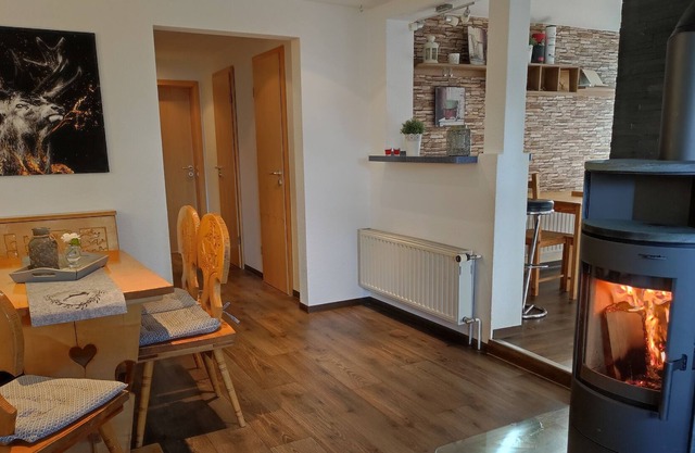 Loipenstübel- Idyllische Ferienwohnung mit Kamin. Für Naturliebhaber & Skifahrer