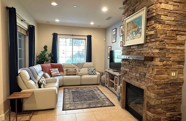 Long Term Rental in Trilogy - by a monarch butterfly grove in a golf community