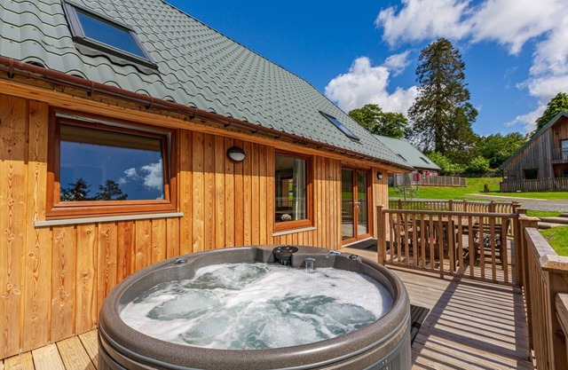 Lord Galloway 38 with Hot Tub, Newton Stewart