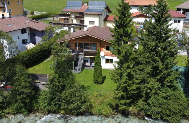 Lovely apartment for 4 people with WIFI, TV and terrace