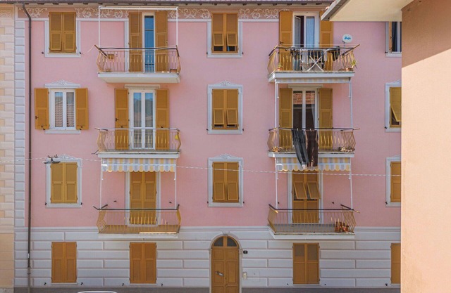 Lovely apartment for 4 guests with WIFI, TV, balcony and parking