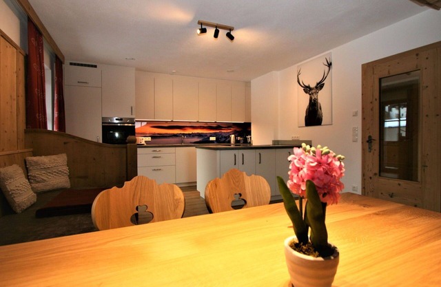 Lovely apartment for 5 people with WIFI, TV and terrace