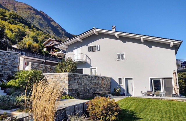 Lovely apartment for 4 guests with A/C, WIFI, TV and patio