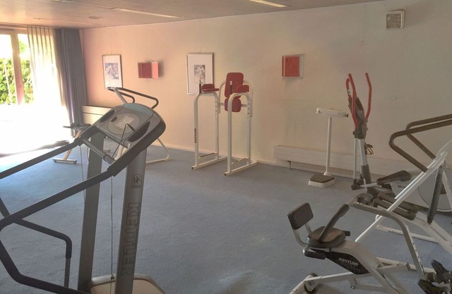 Lovely apartment for 4 people with A/C, WIFI, pool, TV, balcony and parking