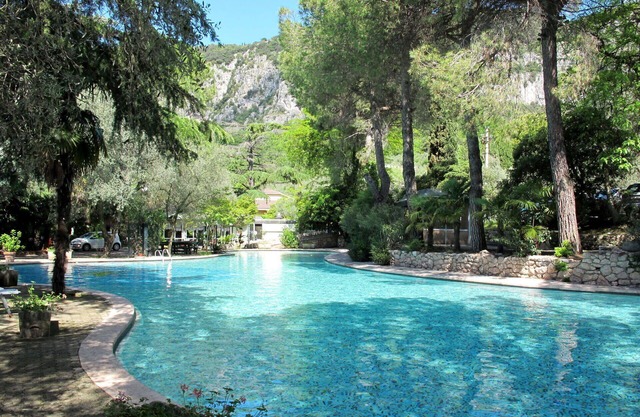 Lovely apartment for 5 guests with pool, WIFI, TV and terrace