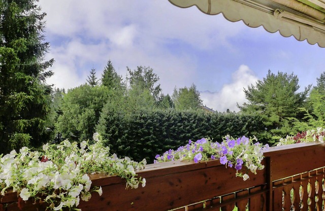 Lovely apartment for 6 people with WIFI, TV, balcony and pets allowed