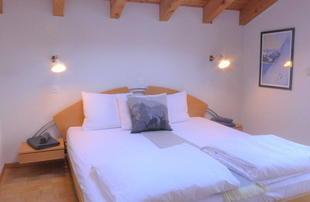 Lovely apartment for 6 people with WIFI, TV, balcony and parking