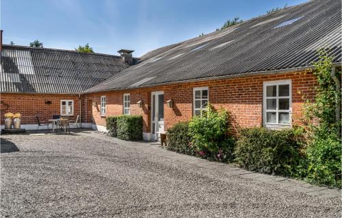 Lovely Apartment In Skjern With Wifi