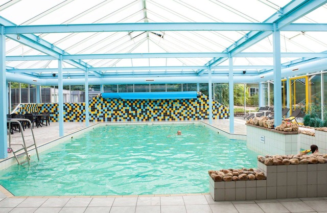 Lovely apartment in villa for 6 people with WIFI, pool, TV and terrace