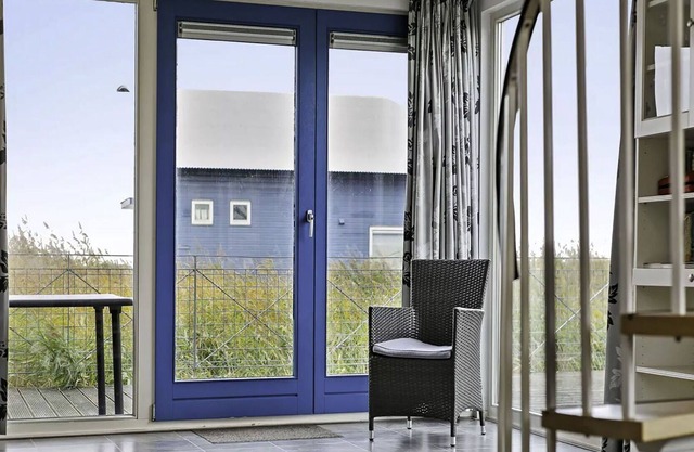 Lovely apartment in villa for 6 guests with WIFI, TV, terrace, pets allowed and parking