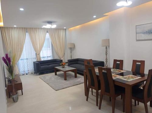 Lovely Apt 2bd 2ba+DSQ - walking dist to UN-ECA, Addis Ababa