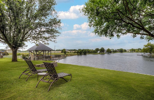 Lovely Celina Home w/Patio & View on Lake!