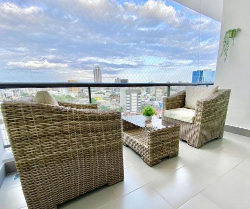 Lovely City Center Condo