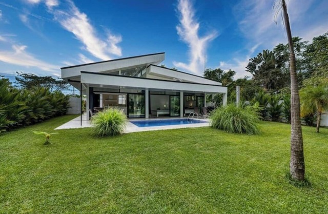 Lovely House with private pool in Uvita