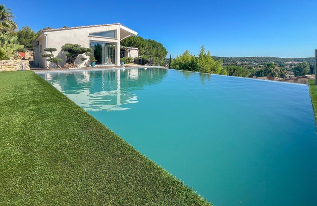 Lovely home in Caveirac