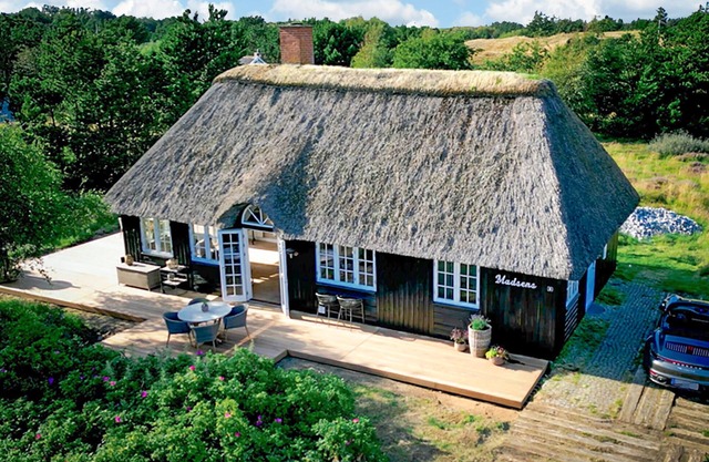 Lovely home in Fanø with kitchen