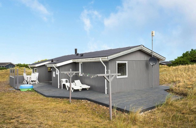 Lovely home in Fanø with WiFi