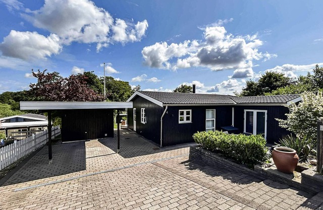 Lovely home in Haderslev with WiFi