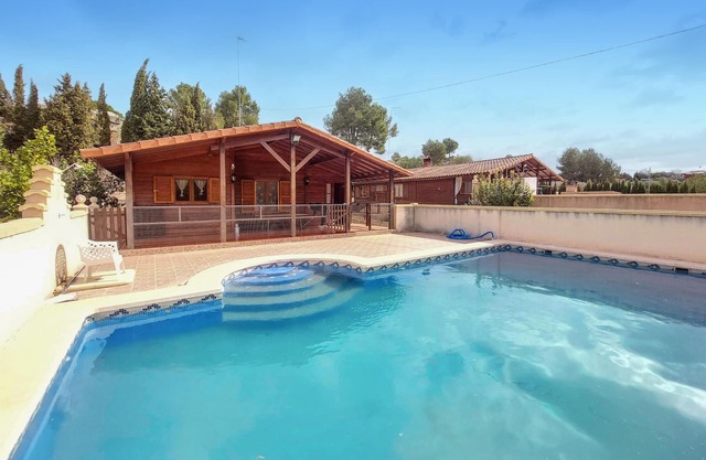 Lovely home in Turís with swimming pool