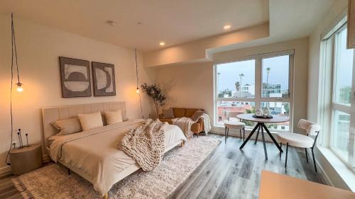 Lovely Studio in heart of Hollywood