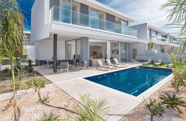 Lovely villa perfect for families, great location