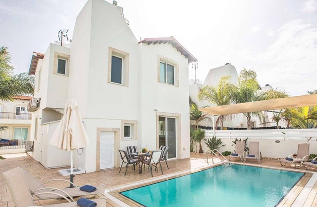 Lovely villa perfect for families, great location