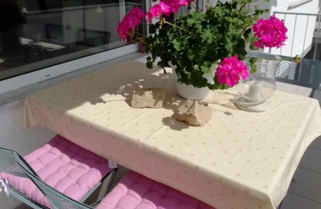 Lovingly decorated 2-room. Whg. (60 m²) with a special flair