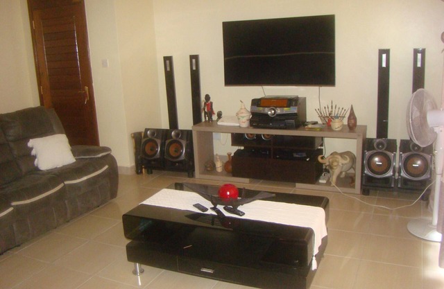 Lucasa Modern Apartment