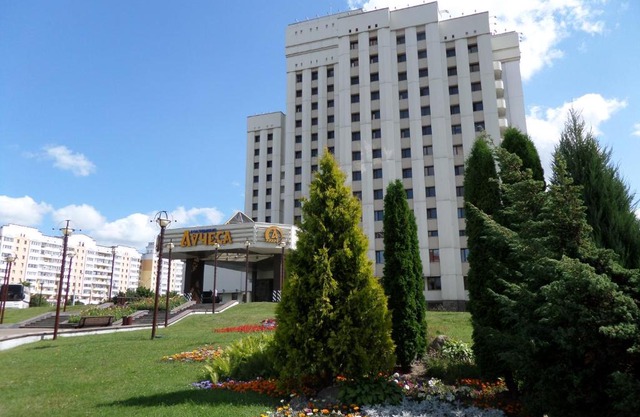 Luchesa Hotel