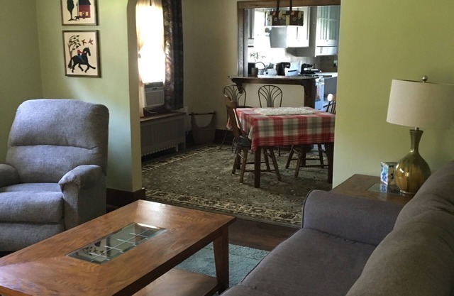 Lucy’s House Single Family Bungalow